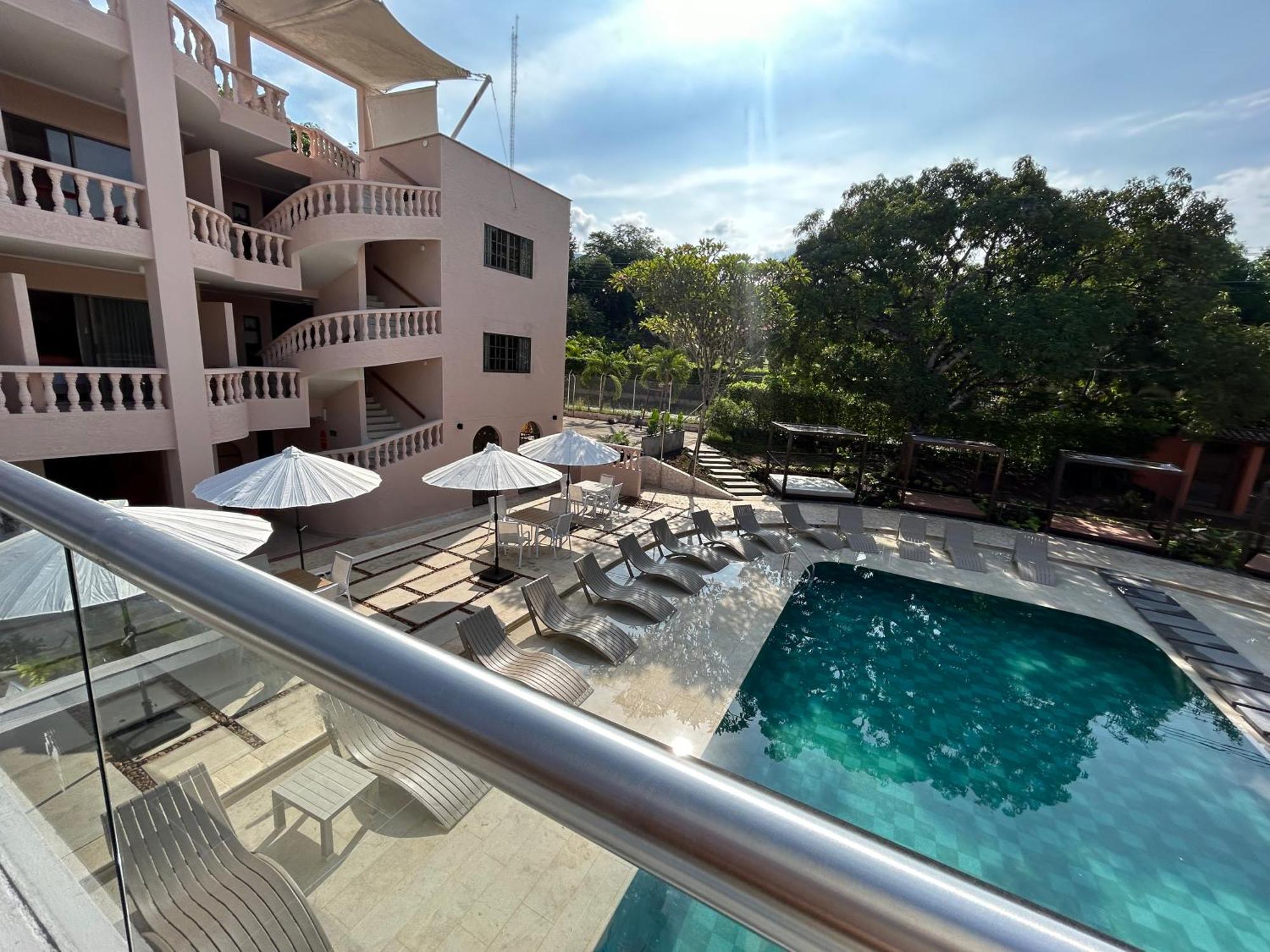 סופטרן Del Tropico Hotel מראה חיצוני תמונה