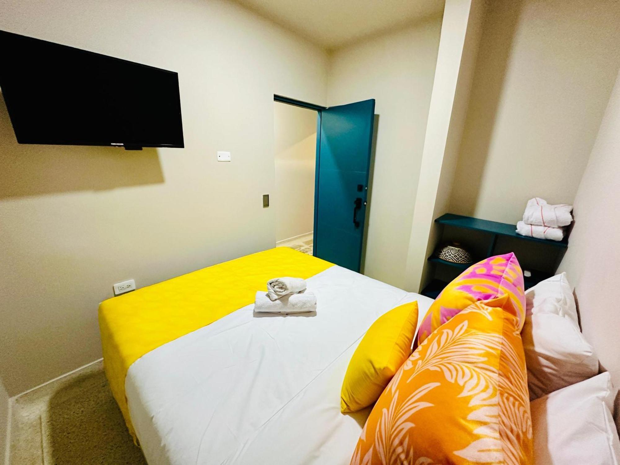 סופטרן Del Tropico Hotel מראה חיצוני תמונה