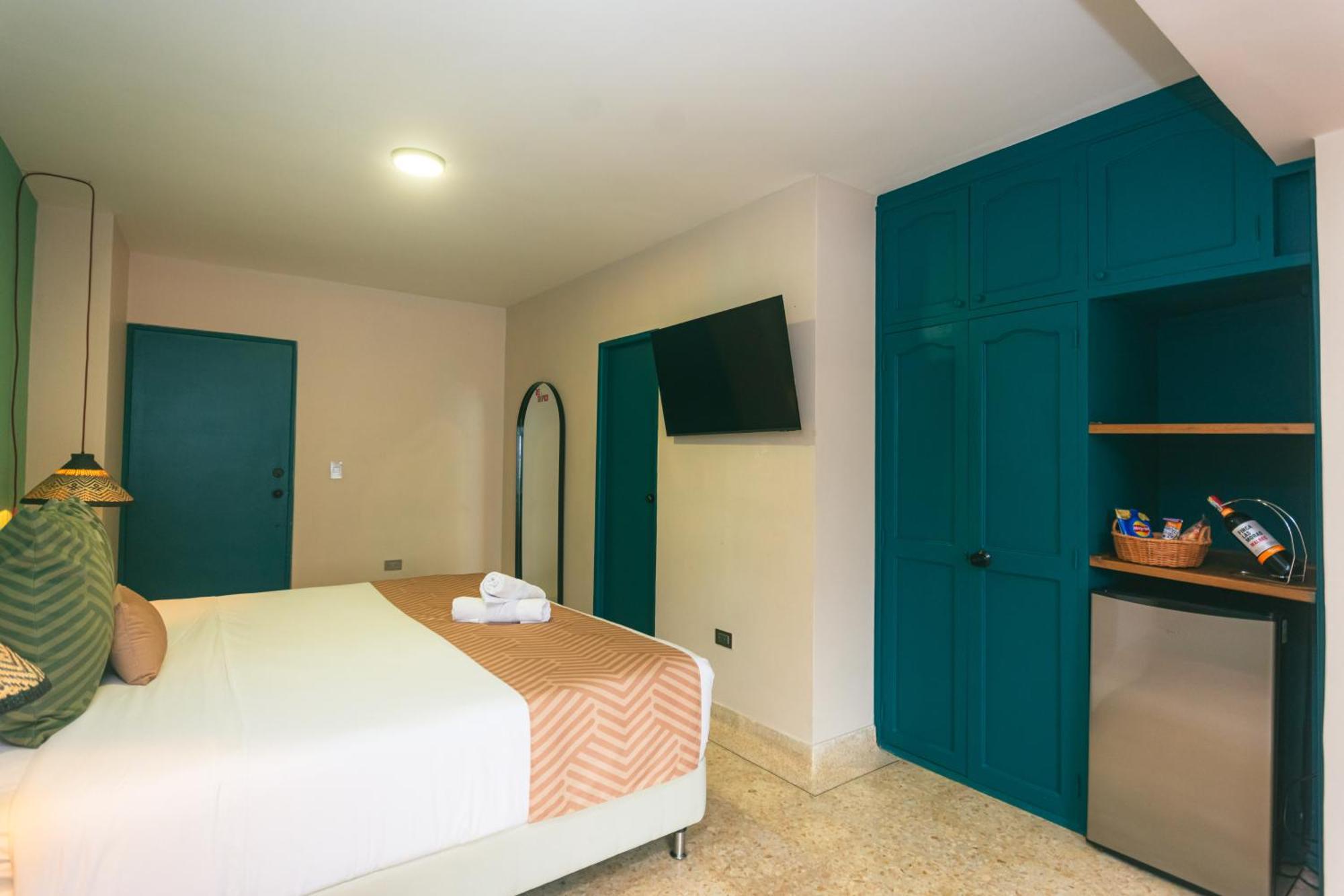 סופטרן Del Tropico Hotel מראה חיצוני תמונה