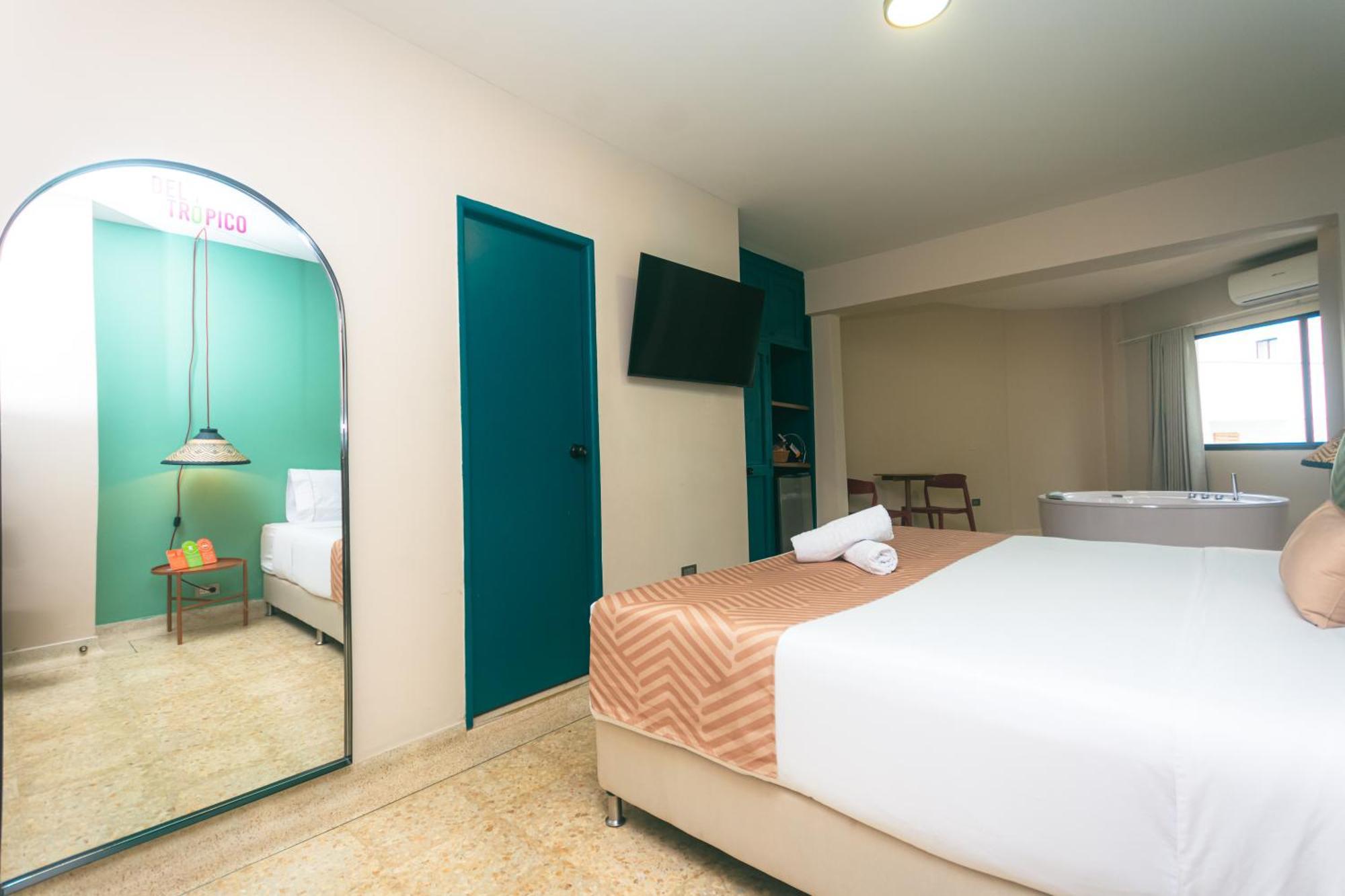 סופטרן Del Tropico Hotel מראה חיצוני תמונה