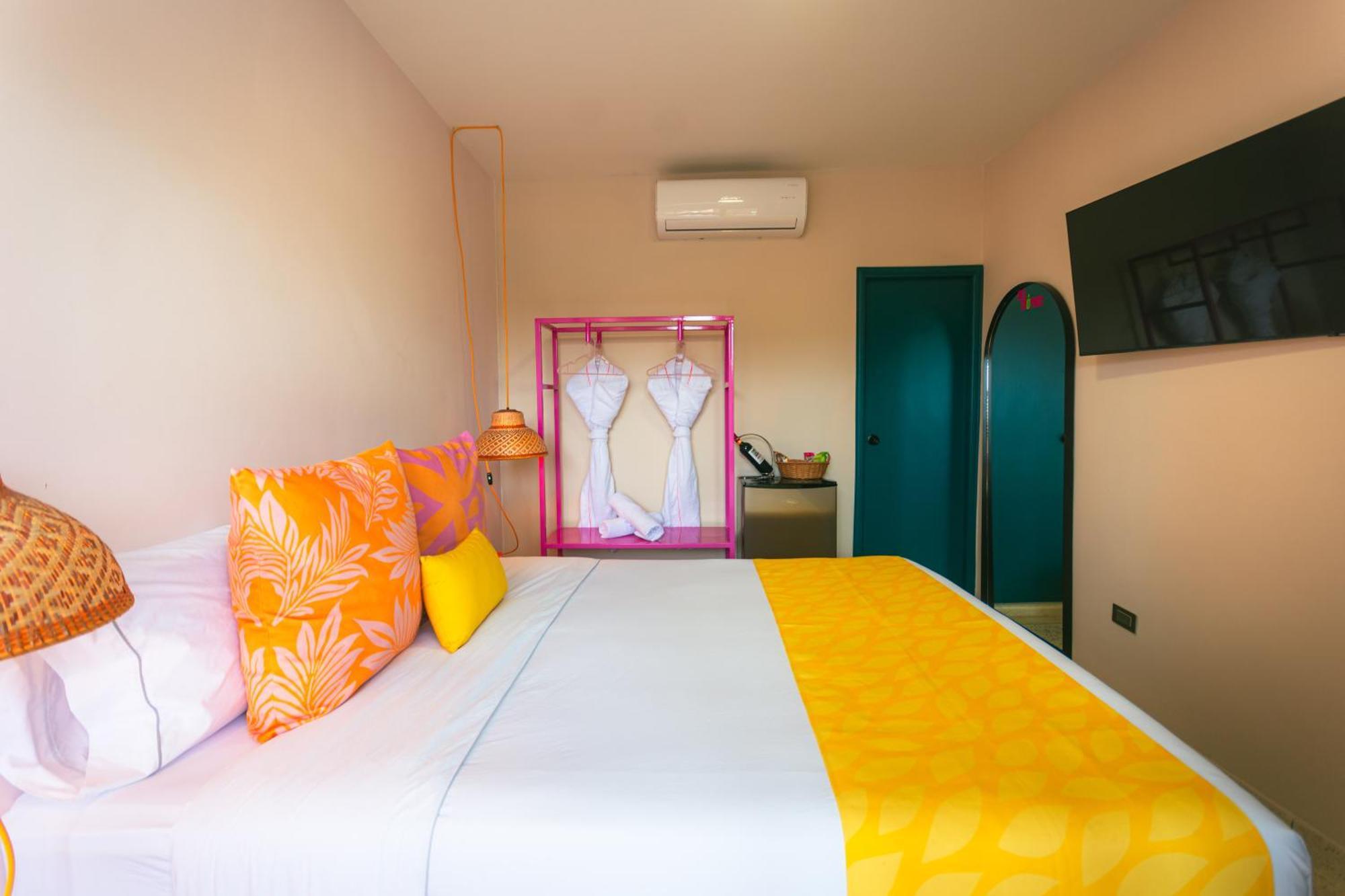 סופטרן Del Tropico Hotel חדר תמונה